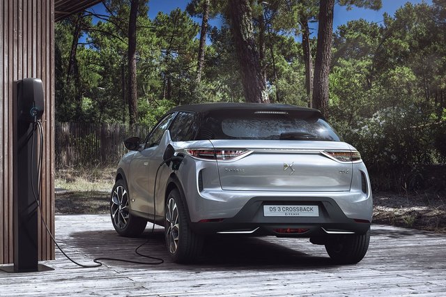 DS 3 Crossback E-Tense_.jpg