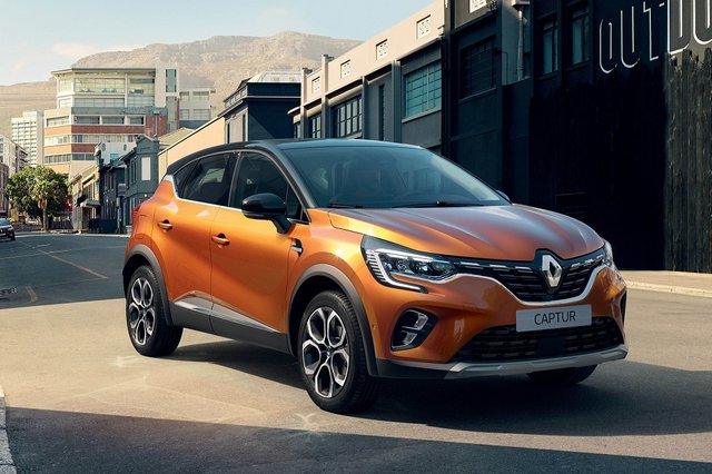 Renault CAPTUR.jpg