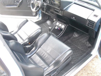 VW GTI G60 Airride Show 9.jpg