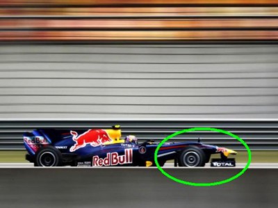 2010-Red-Bull-RB6-F1-side-view.jpg