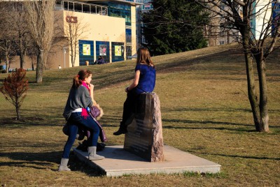 monument1.jpg