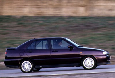 Seat_Toledo_3_9ba.jpg