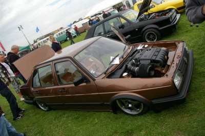 mini-truck-style-vw-jetta-brown-vr6.jpg