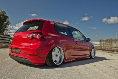 323706_277285748995959_121240984600437_787004_530342117_o.jpg (129.72 KиБ) Видяна 1050 пъти 323706_277285748995959_121240984600437_787004_530342117_o.jpg