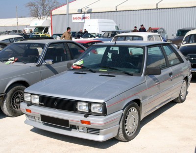 renault-11-8[1].jpg