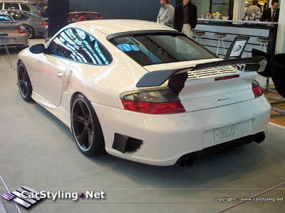 PORSCHE.jpg