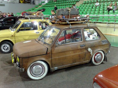 polski_fiat_126p_3_by_lew_gtr-d4a0nt5.jpg