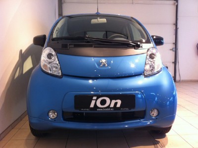 Peugeot iOn4.jpg
