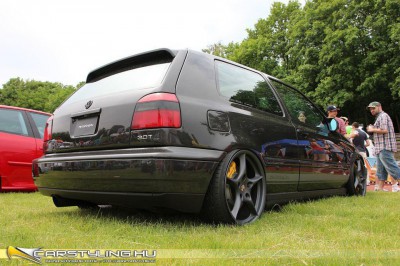 523092_10151447425653745_1848894313_n.jpg (166.41 KиБ) Видяна 1597 пъти 523092_10151447425653745_1848894313_n.jpg