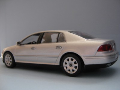 Volkswagen Phaeton 003.JPG