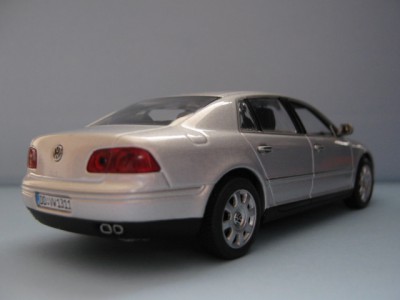 Volkswagen Phaeton 008.JPG