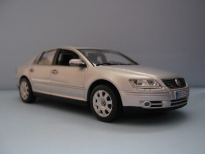 Volkswagen Phaeton 012.JPG