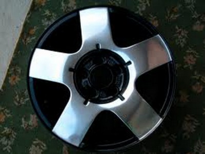 imagesCA0060S8.jpg