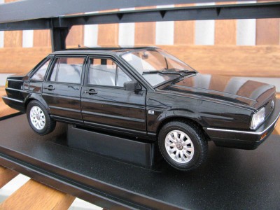 8147012kwv.jpg