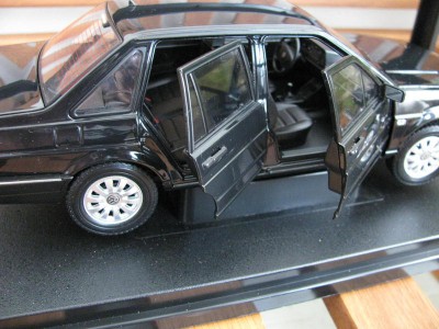 8147019rjw.jpg