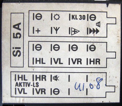 VW%20Radio%20013.jpg