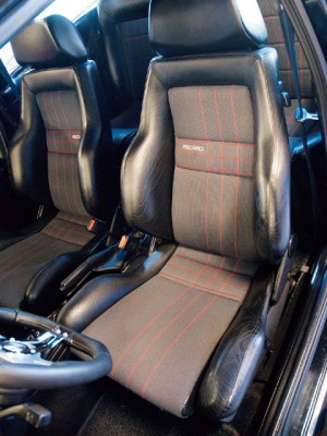 160_0707_10_z+1989_vw_golf_rallye+recaro_seats.jpg