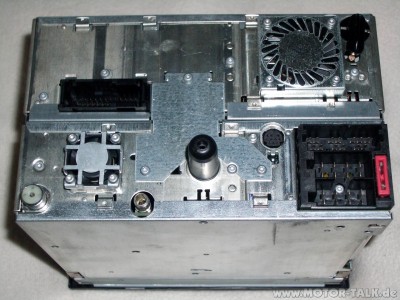 navi-hinten-3101174429599711887.jpg