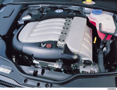 www.arabalarmax.com_araba_motorlar[1].jpg