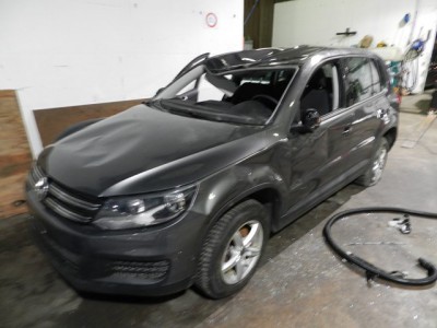 big_vw_tiguan_dscn4099.jpg
