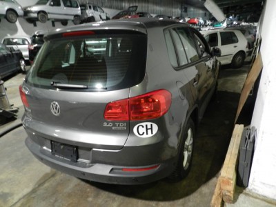 big_vw_tiguan_dscn4103.jpg