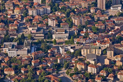 center1.jpg