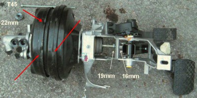 passat-brake-master-cylinder.jpg
