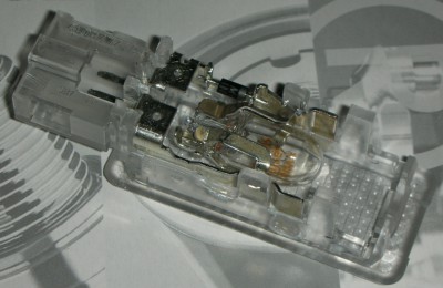 glove_box-lens_lamp_removed.jpg