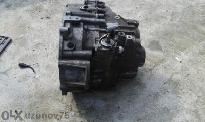 54207008_2_585x461.jpg