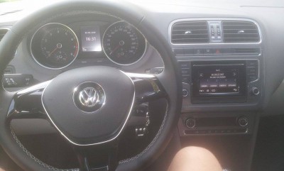 interior1.jpg
