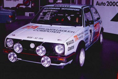 g2001.jpg