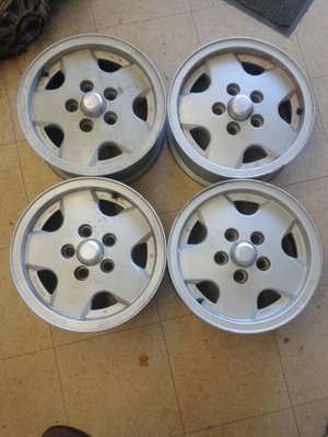 VW OEM Alloy Wheels.JPG