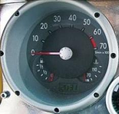 Tachometer1.jpg