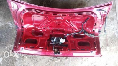 86206444_3_585x461_zaden-kapak-bagazhnik-za-vw-passat-b5-pasat-b5-chasti_rev001.jpg