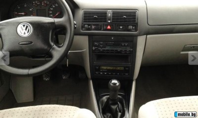 Golf interior2.JPG