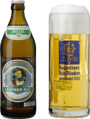 Augustiner_Lagerbier_Helles_Flasche_und_Glas_0.5l_Mehrweg_mit_Tropfen.png