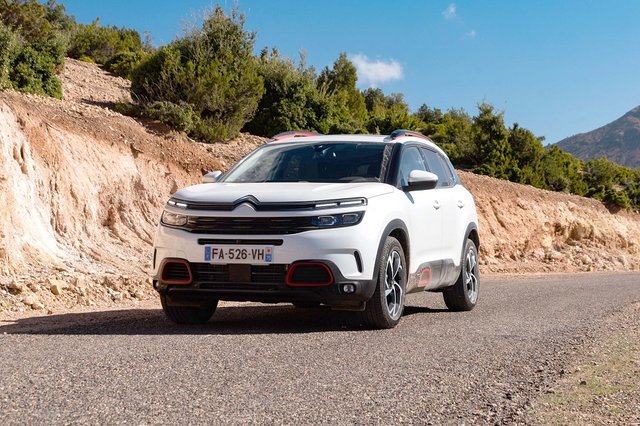 Citroen C5 Aircross.jpg