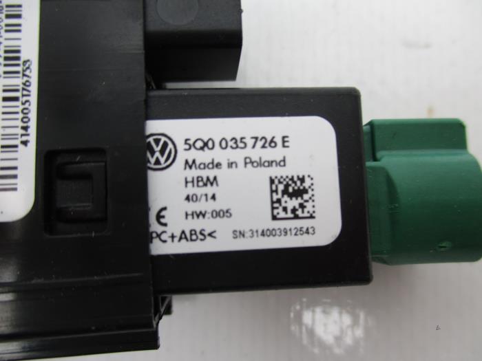 USB.jpg