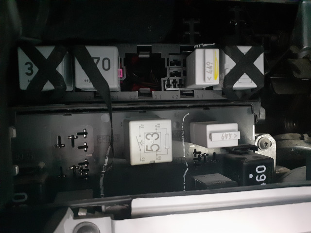 VW-JETTA-MK5-RELAYS.jpg