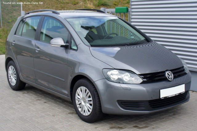 Volkswagen-Golf-VI-Plus.jpeg