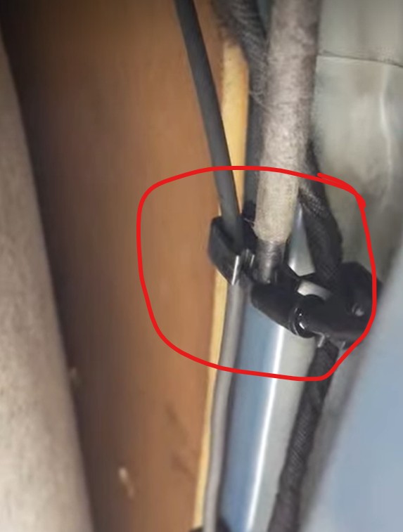 Screenshot 2025-10-06 233039.jpg