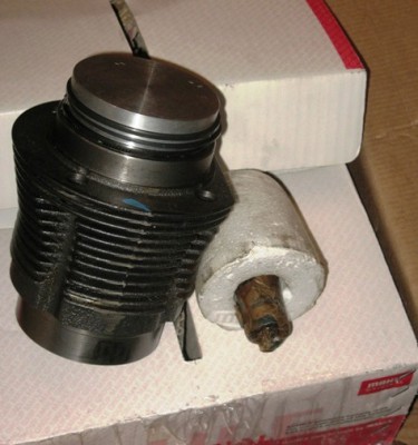 piston set view.JPG